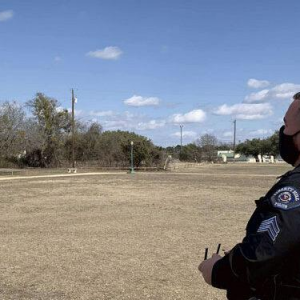 警員的安全最重要 美國一警局買大疆無人機(jī) 用了一年感覺超值 ...